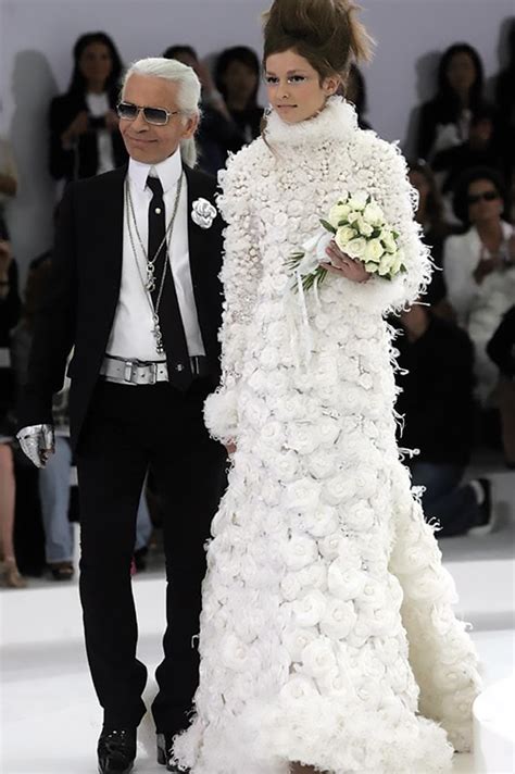 chanel bianche sposa|THE WEDDING DRESS .